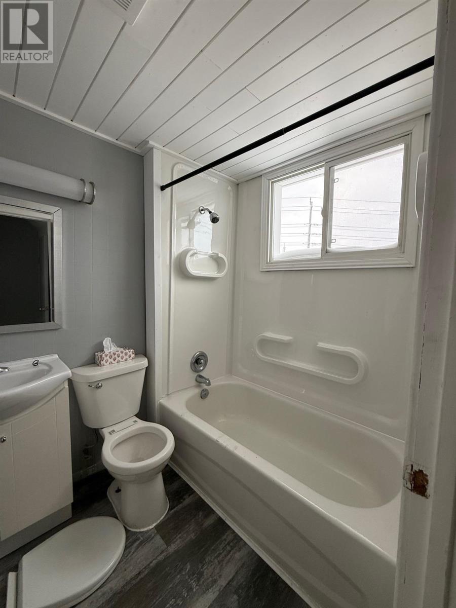 6 Spruce St, Sault Ste. Marie, Ontario  P6B 2G6 - Photo 13 - SM260078