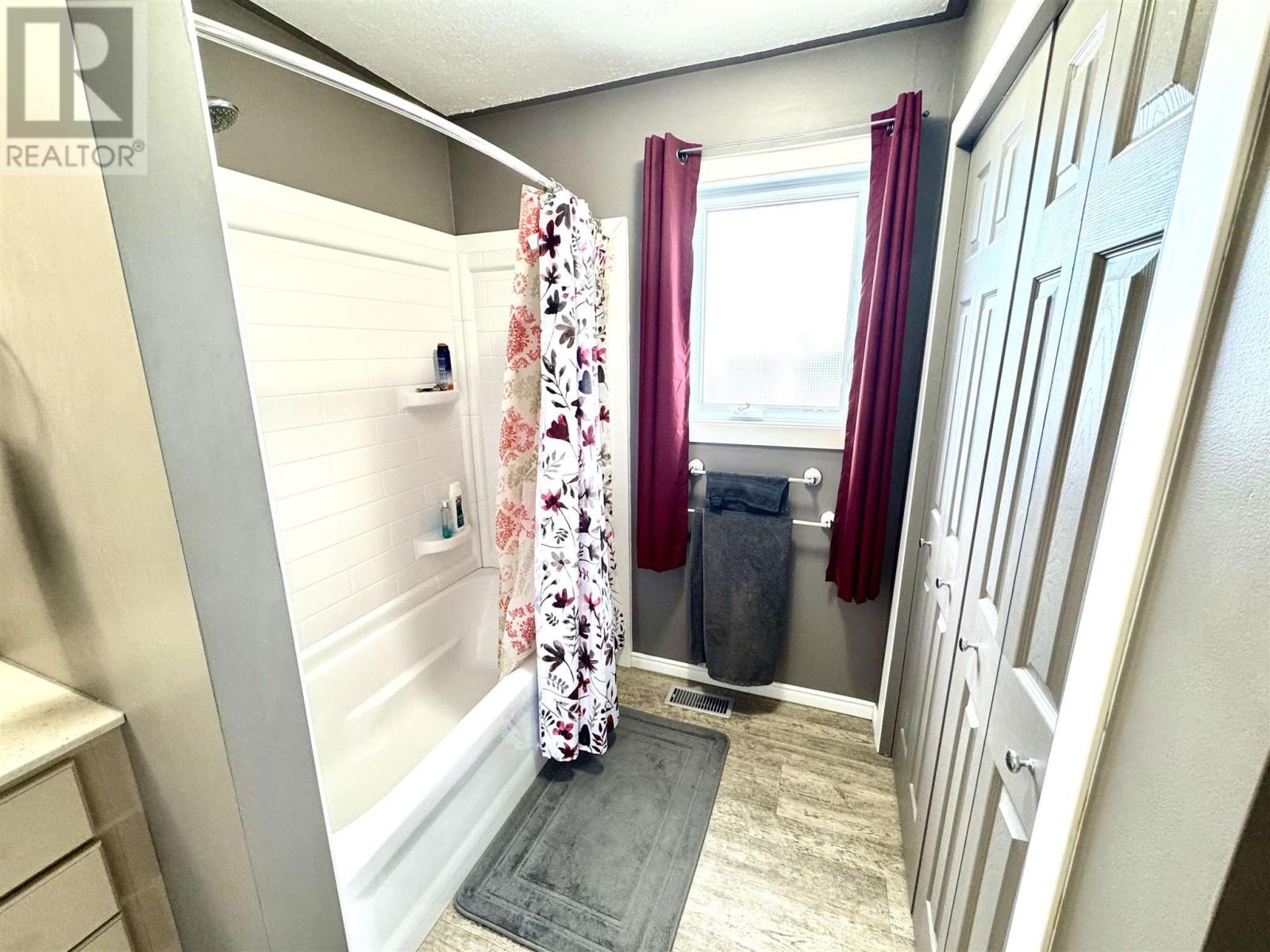 833 Des Rosiers Rue, Dubreuilville, Ontario  P0S 1B0 - Photo 16 - SM260079