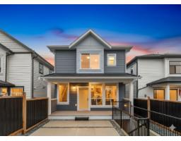 102 16689 16 AVENUE, Surrey, British Columbia