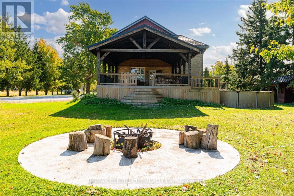 9516 Argyle Street E, North Middlesex, Ontario  N0M 1A0 - Photo 28 - X12686682