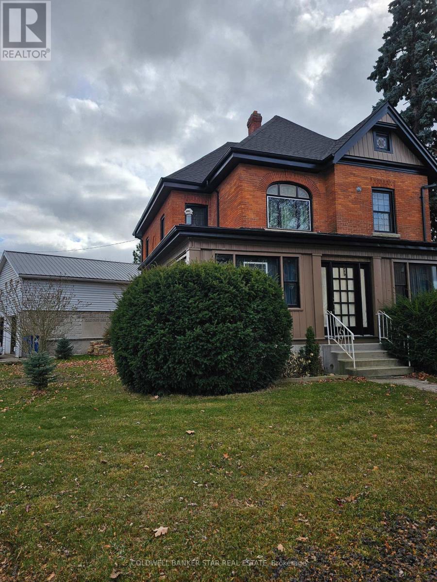 61 London Road, Chatham-Kent, Ontario  N0P 2K0 - Photo 2 - X12686764