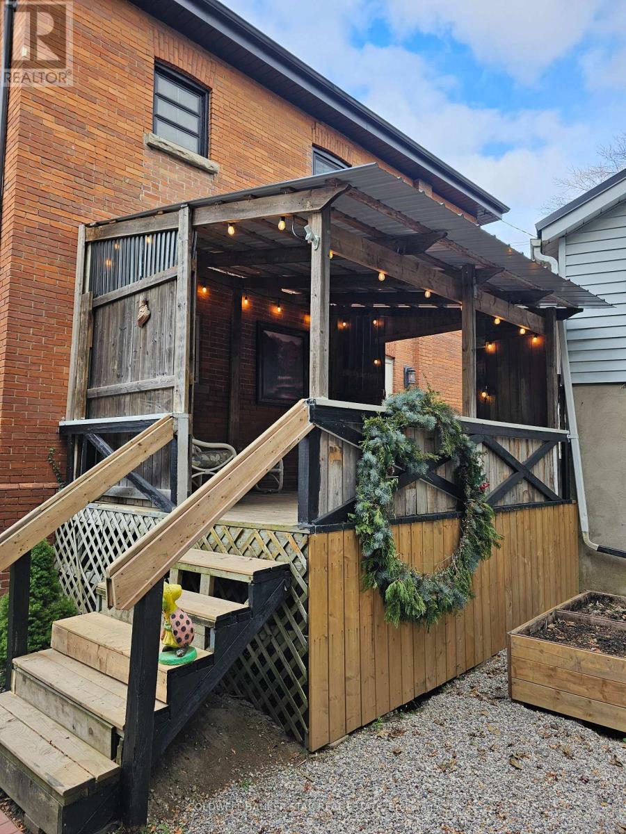 61 London Road, Chatham-Kent, Ontario  N0P 2K0 - Photo 7 - X12686764