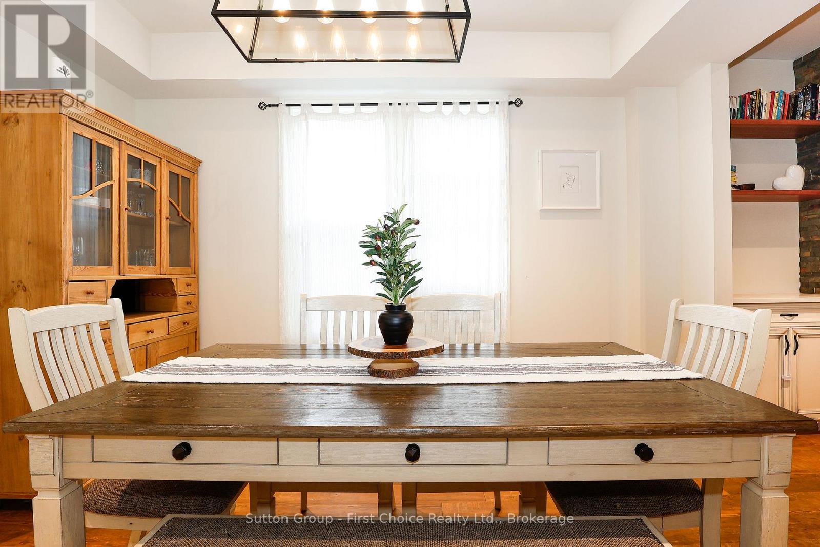 36 Mcnab Street, Stratford, Ontario  N5A 1Y9 - Photo 13 - X12686640