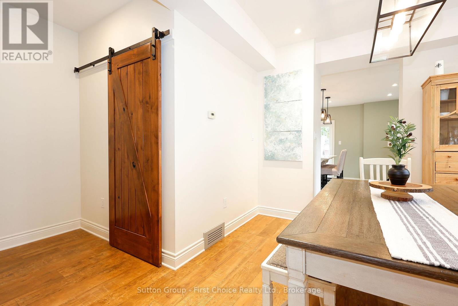 36 Mcnab Street, Stratford, Ontario  N5A 1Y9 - Photo 14 - X12686640