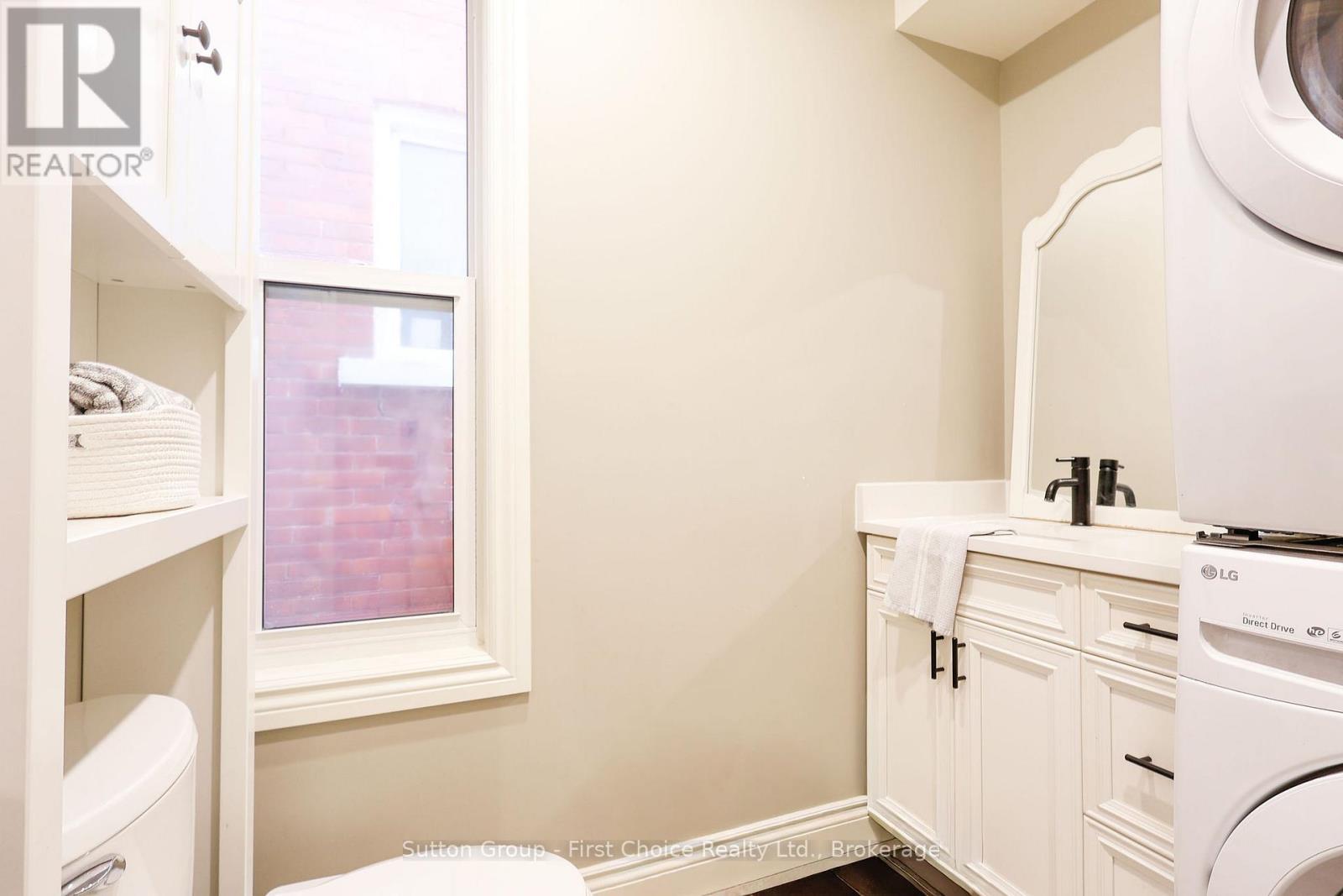 36 Mcnab Street, Stratford, Ontario  N5A 1Y9 - Photo 17 - X12686640