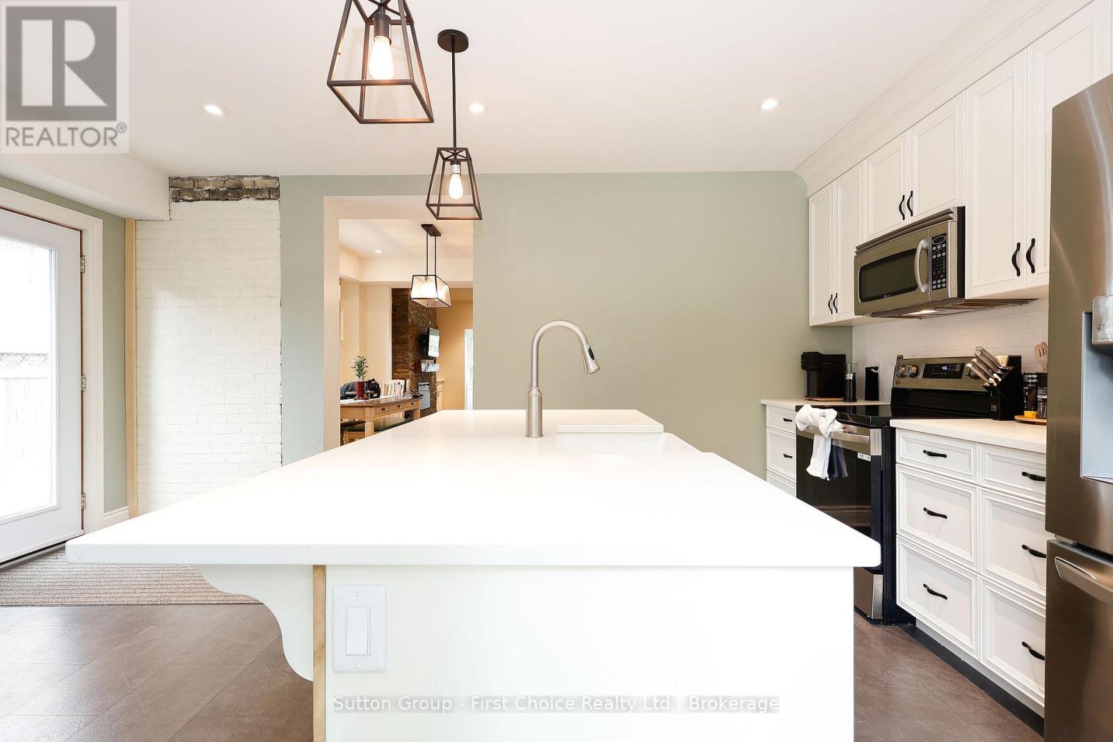 36 Mcnab Street, Stratford, Ontario  N5A 1Y9 - Photo 27 - X12686640