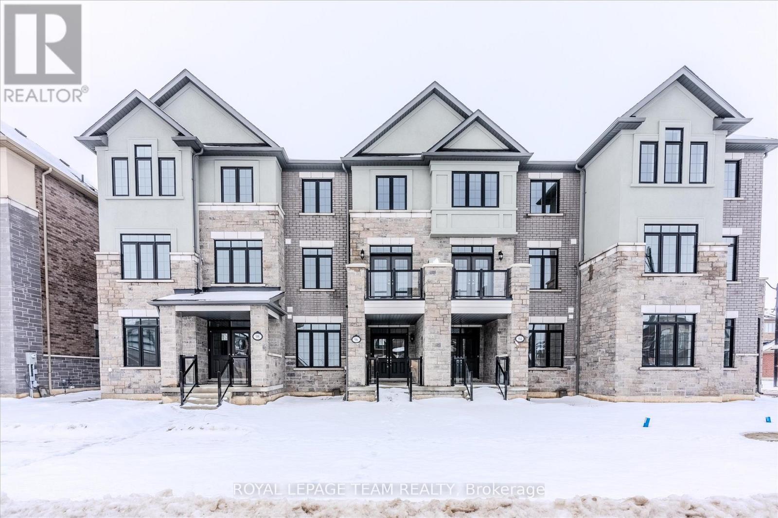 96 GRASSBANK ROAD, Brampton, Ontario