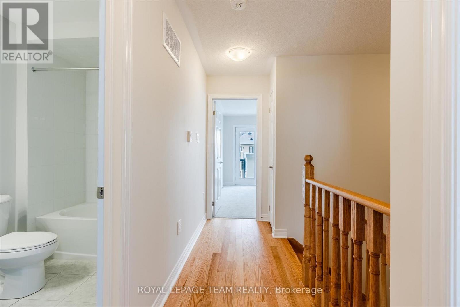 96 Grassbank Road, Brampton, Ontario  L6R 4E6 - Photo 30 - W12686758