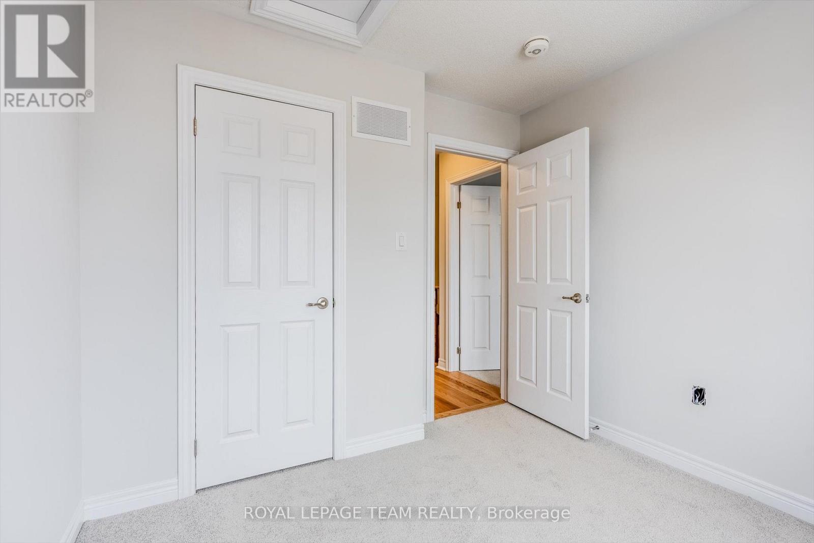 96 Grassbank Road, Brampton, Ontario  L6R 4E6 - Photo 34 - W12686758