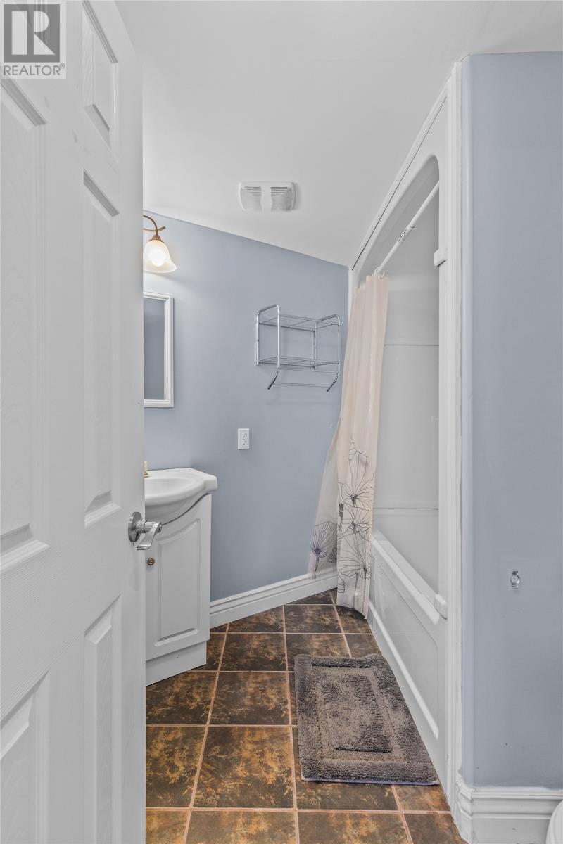104 Carters Hill, St. John's, Newfoundland & Labrador  A1C 4C3 - Photo 13 - 1293638