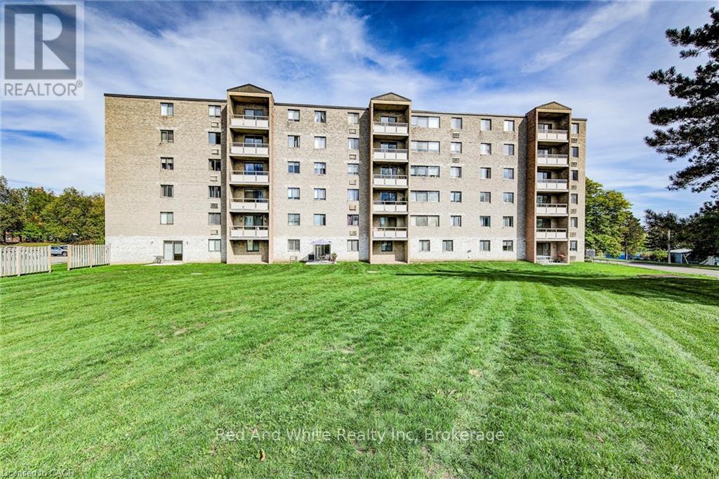 405 - 89 Westwood Road, Guelph, Ontario N1H 7J6 - Photo 46 - X12686704