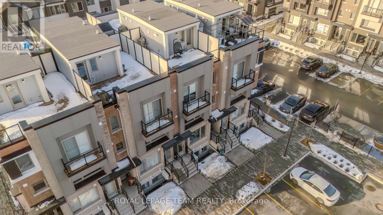 625 Makwa Private, Ottawa, Ontario  K1K 5A4 - Photo 18 - X12686524