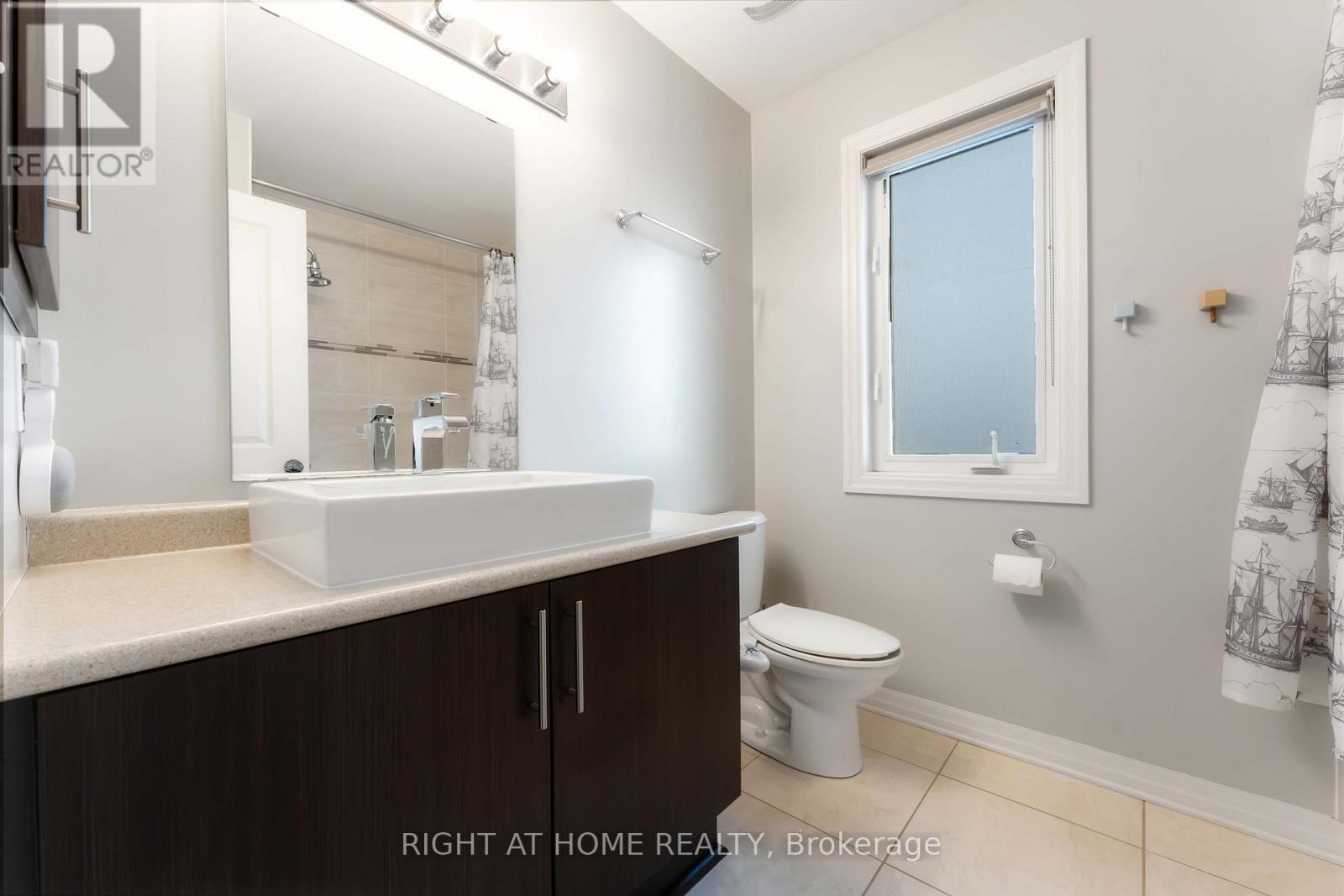 237 Kingswell Street, Ottawa, Ontario  K1T 0L1 - Photo 15 - X12686594