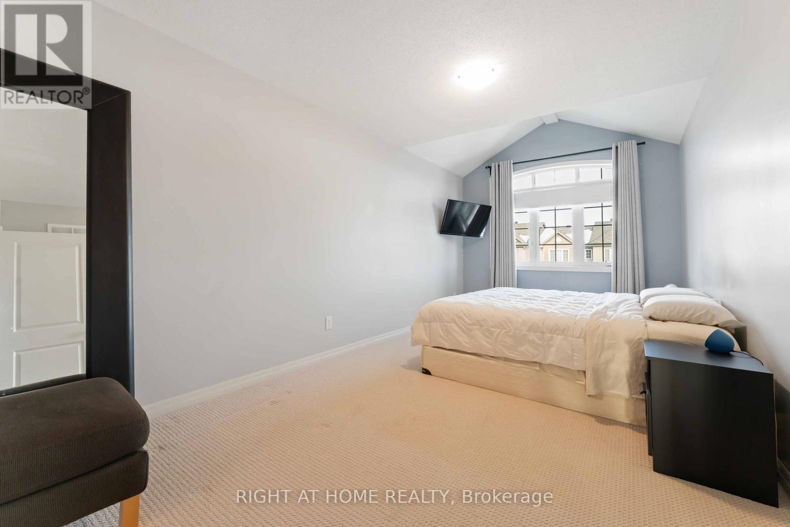 237 Kingswell Street, Ottawa, Ontario  K1T 0L1 - Photo 18 - X12686594