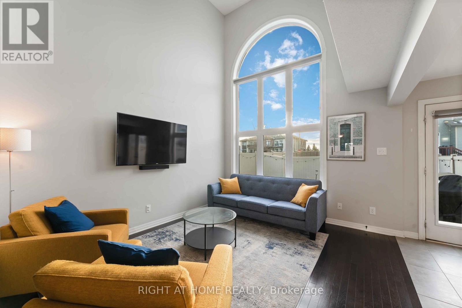 237 Kingswell Street, Ottawa, Ontario  K1T 0L1 - Photo 7 - X12686594