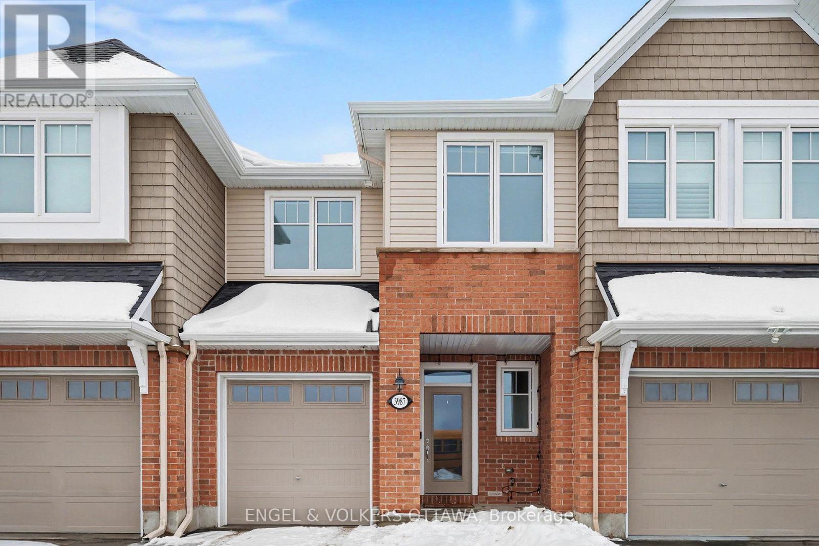 3987 KELLY FARM DRIVE, Ottawa, Ontario