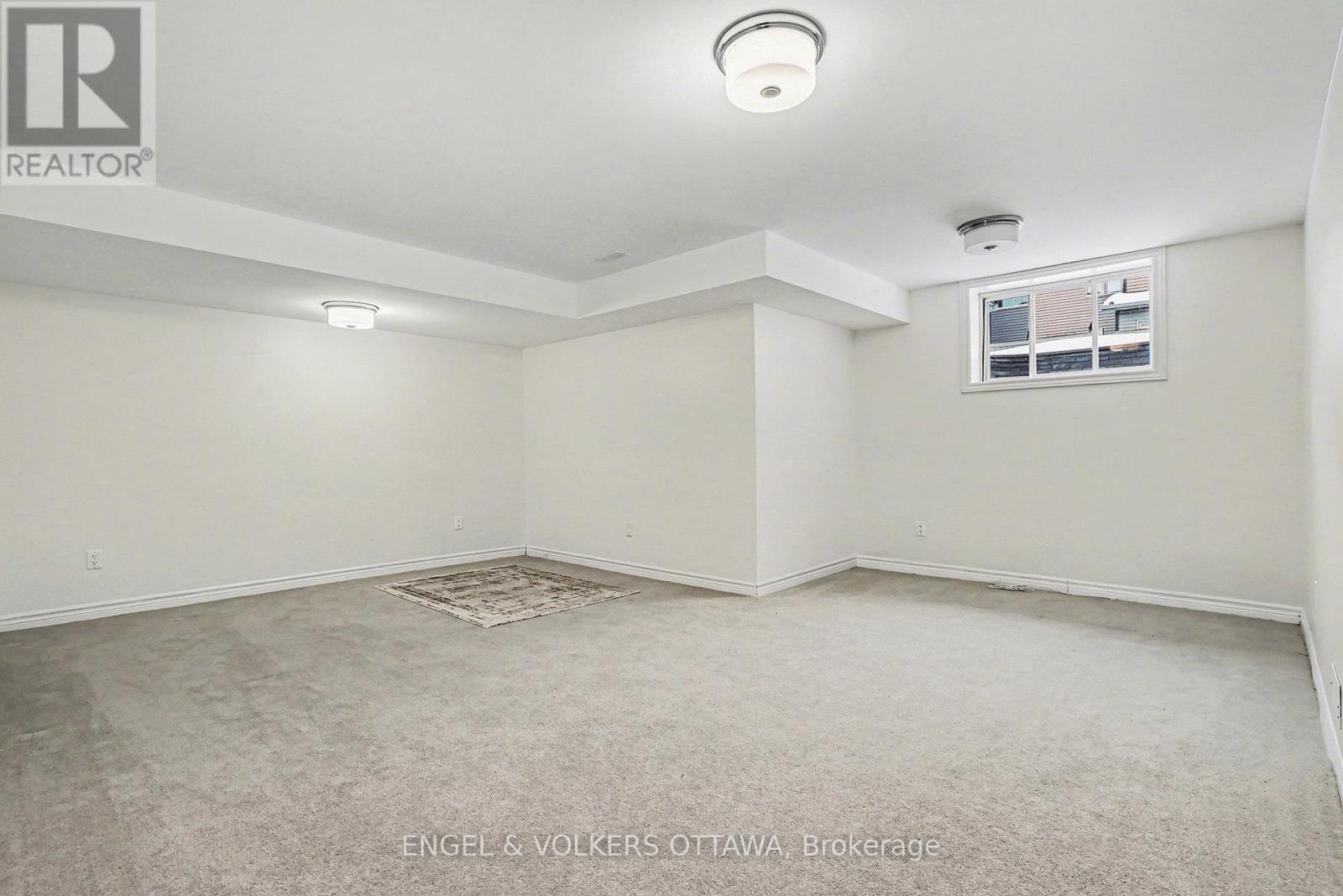 3987 Kelly Farm Drive, Ottawa, Ontario  K1T 0R7 - Photo 11 - X12686670