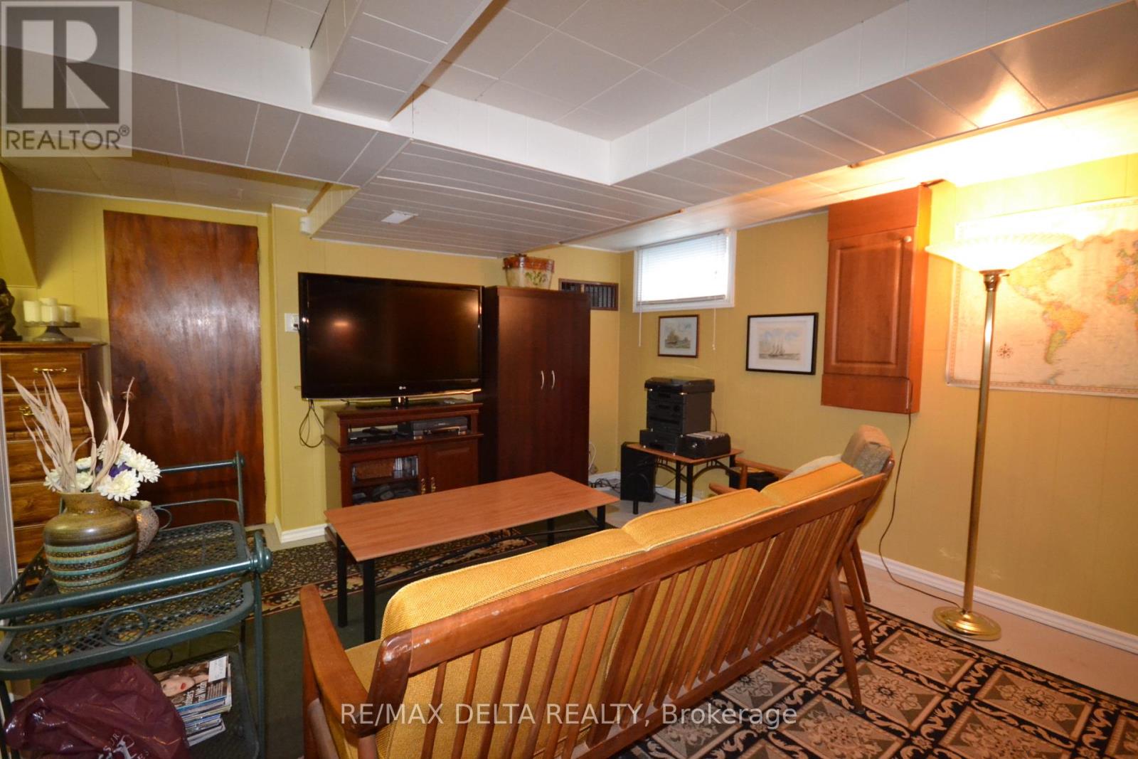 909 Chapman Street, Clarence-Rockland, Ontario  K4K 1E5 - Photo 24 - X12686762