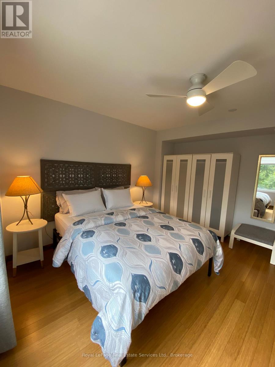 3 - 447 Kerr Street, Oakville, Ontario  L6K 3C2 - Photo 12 - W12686582