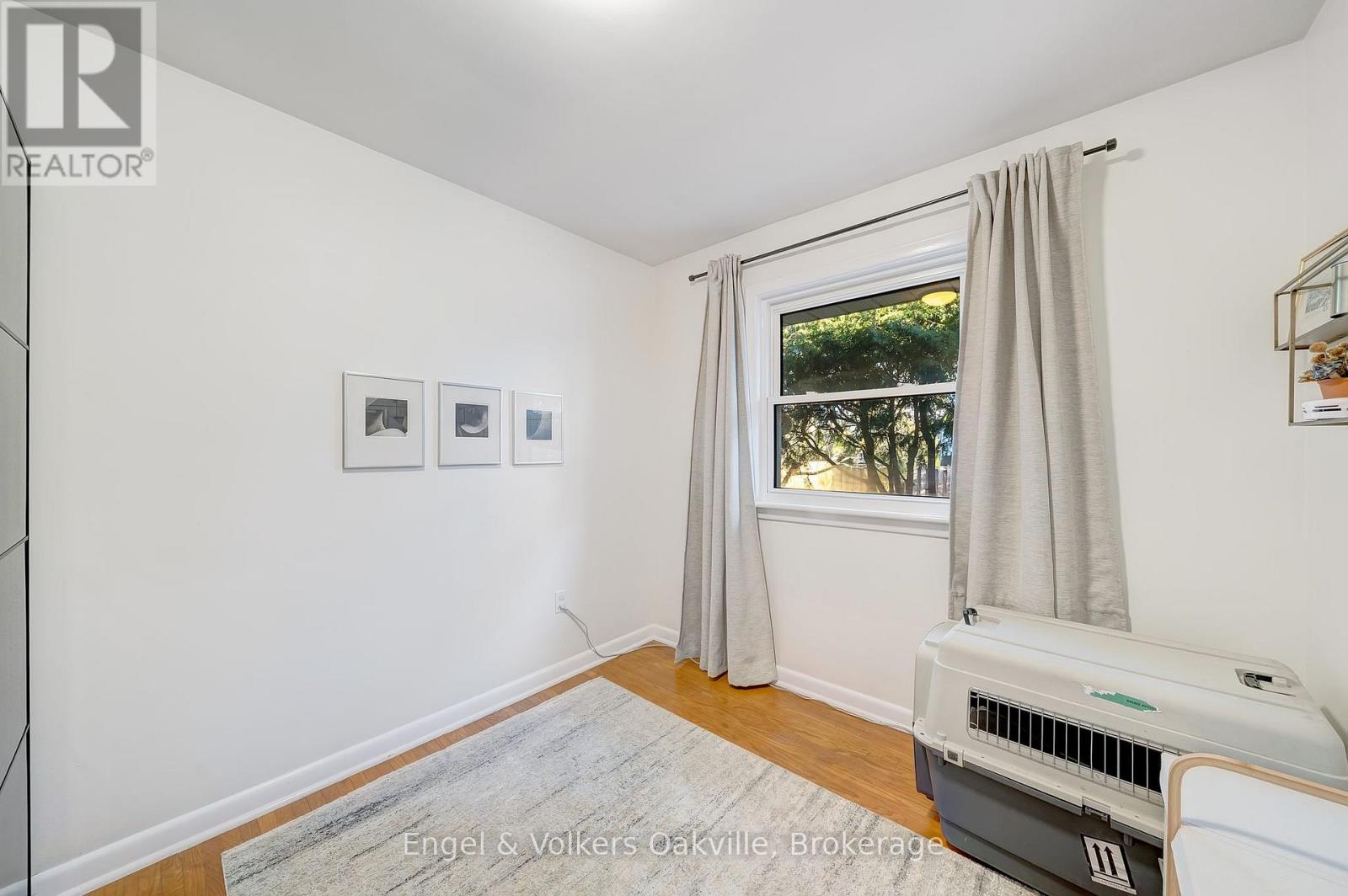 115 Welbourn Drive, Hamilton, Ontario  L9A 3N5 - Photo 17 - X12686672