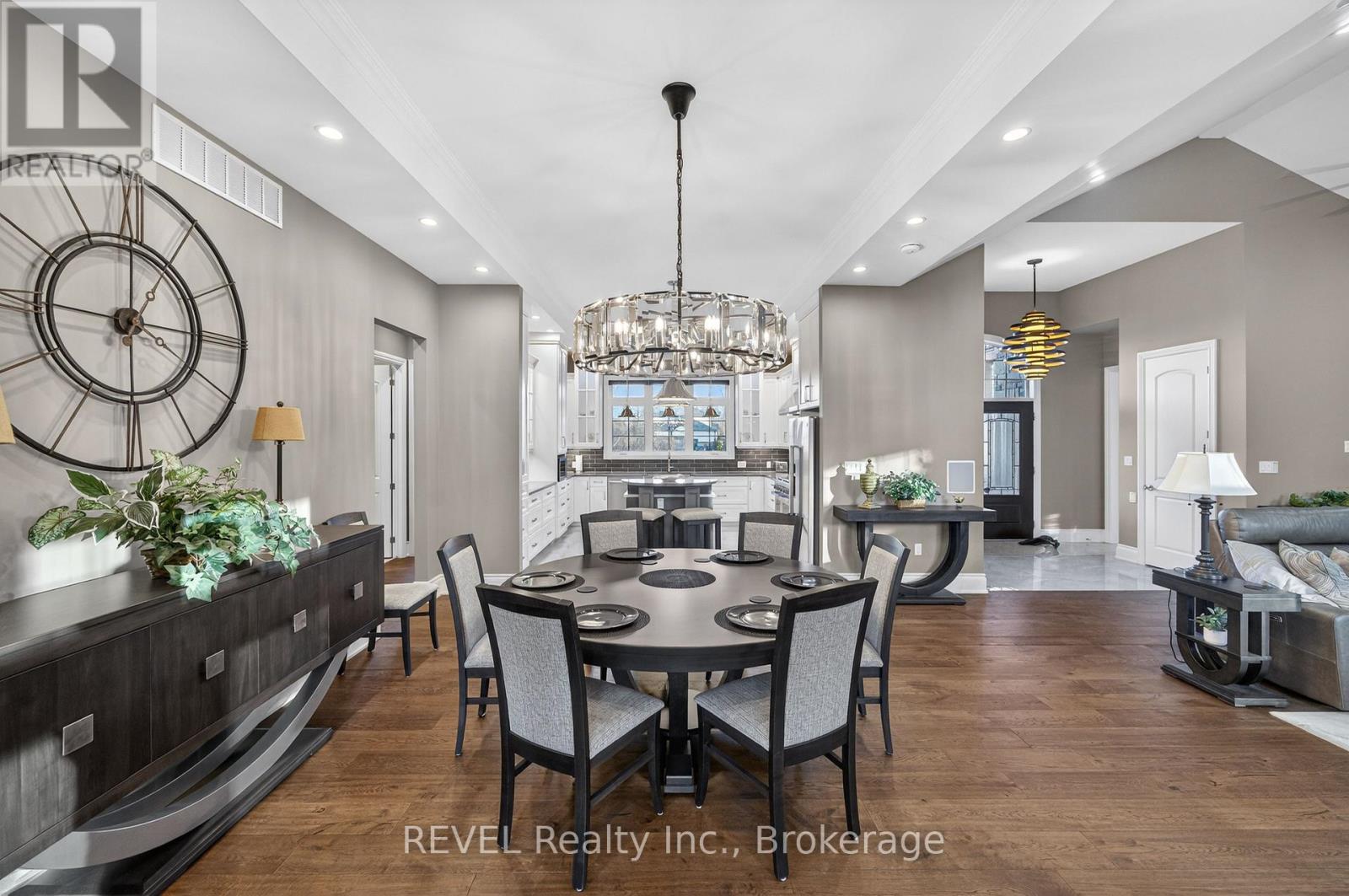 1041 Oakhill Boulevard, Fort Erie, Ontario  L0S 1N0 - Photo 13 - X12686588