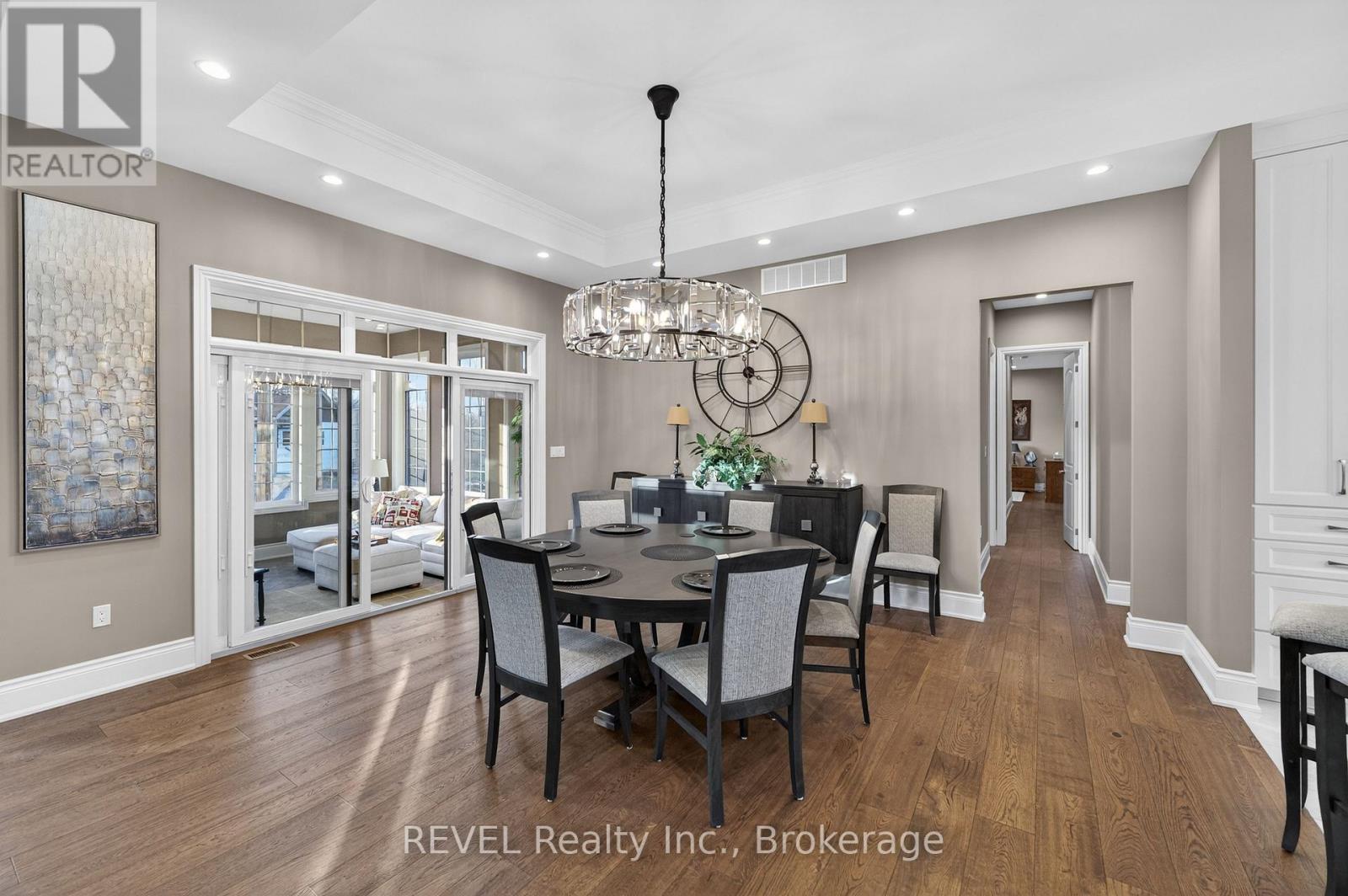 1041 Oakhill Boulevard, Fort Erie, Ontario  L0S 1N0 - Photo 14 - X12686588