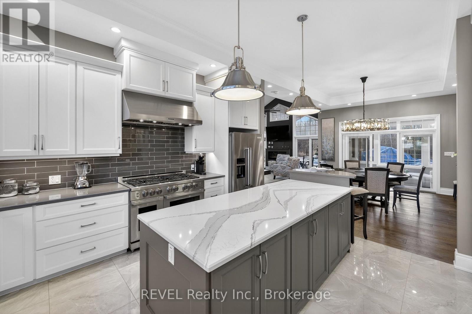 1041 Oakhill Boulevard, Fort Erie, Ontario  L0S 1N0 - Photo 21 - X12686588