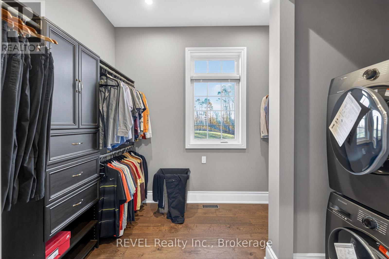 1041 Oakhill Boulevard, Fort Erie, Ontario  L0S 1N0 - Photo 33 - X12686588