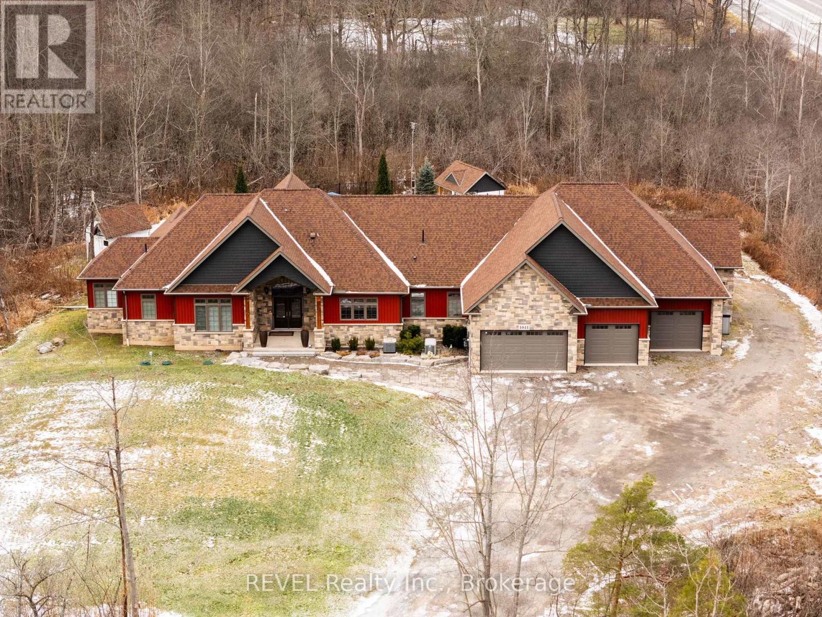 1041 Oakhill Boulevard, Fort Erie, Ontario  L0S 1N0 - Photo 49 - X12686588