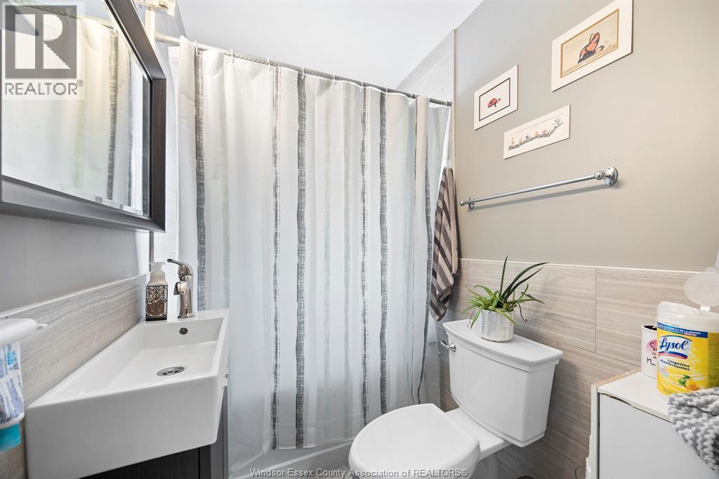 822 Fairview Boulevard, Windsor, Ontario  N8S 3E5 - Photo 9 - 26000809