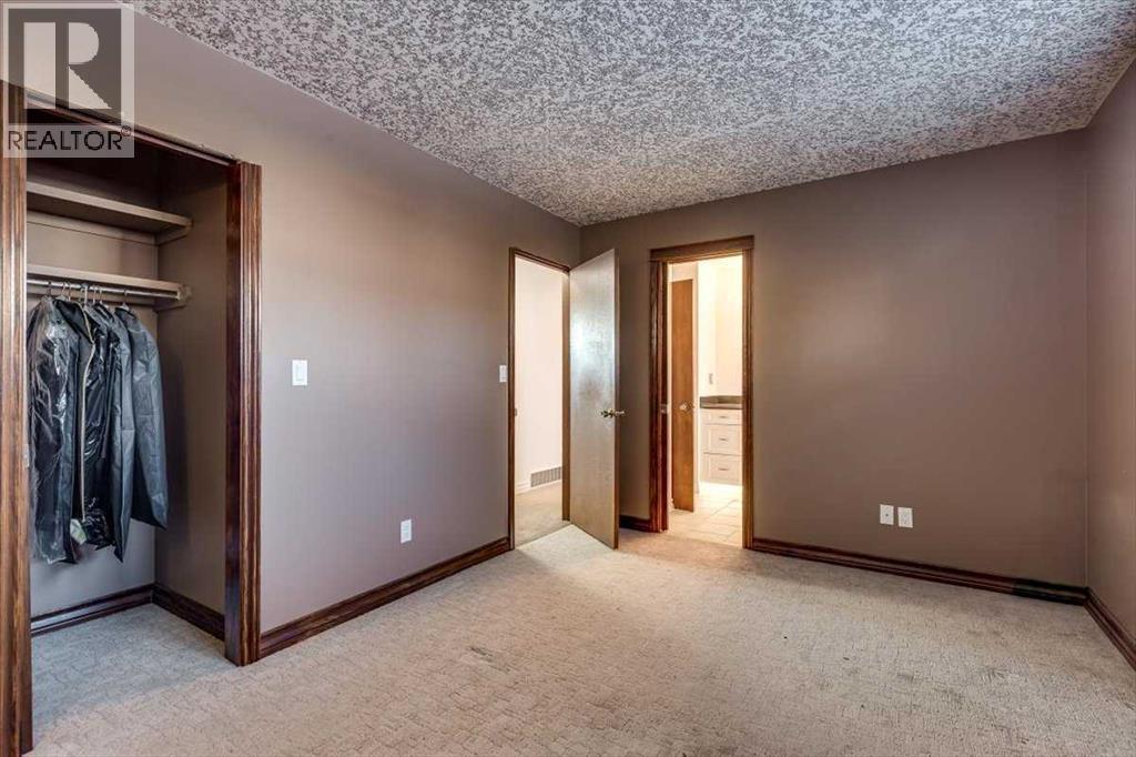 8 Nielsen Close, Red Deer, Alberta  T4P 2A1 - Photo 18 - A2274169