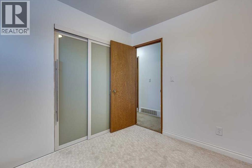 8 Nielsen Close, Red Deer, Alberta  T4P 2A1 - Photo 21 - A2274169