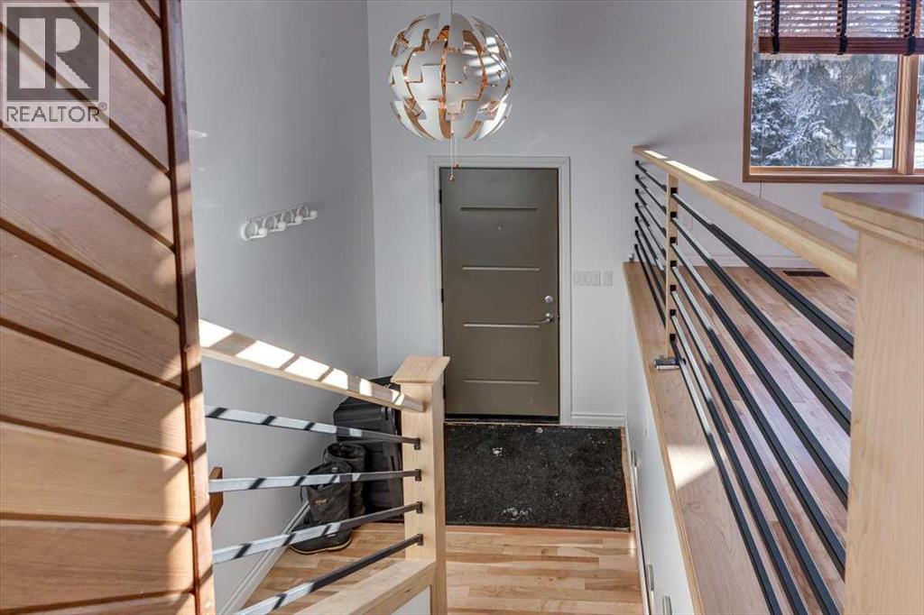 8 Nielsen Close, Red Deer, Alberta  T4P 2A1 - Photo 6 - A2274169