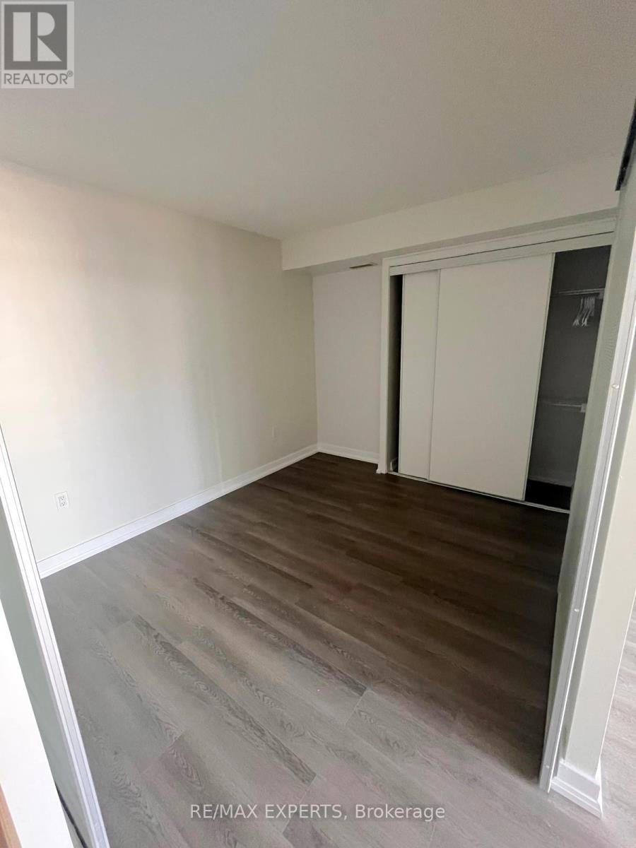 1208 - 8 Telegram Mews, Toronto, Ontario  M5V 3Z5 - Photo 7 - C12686518