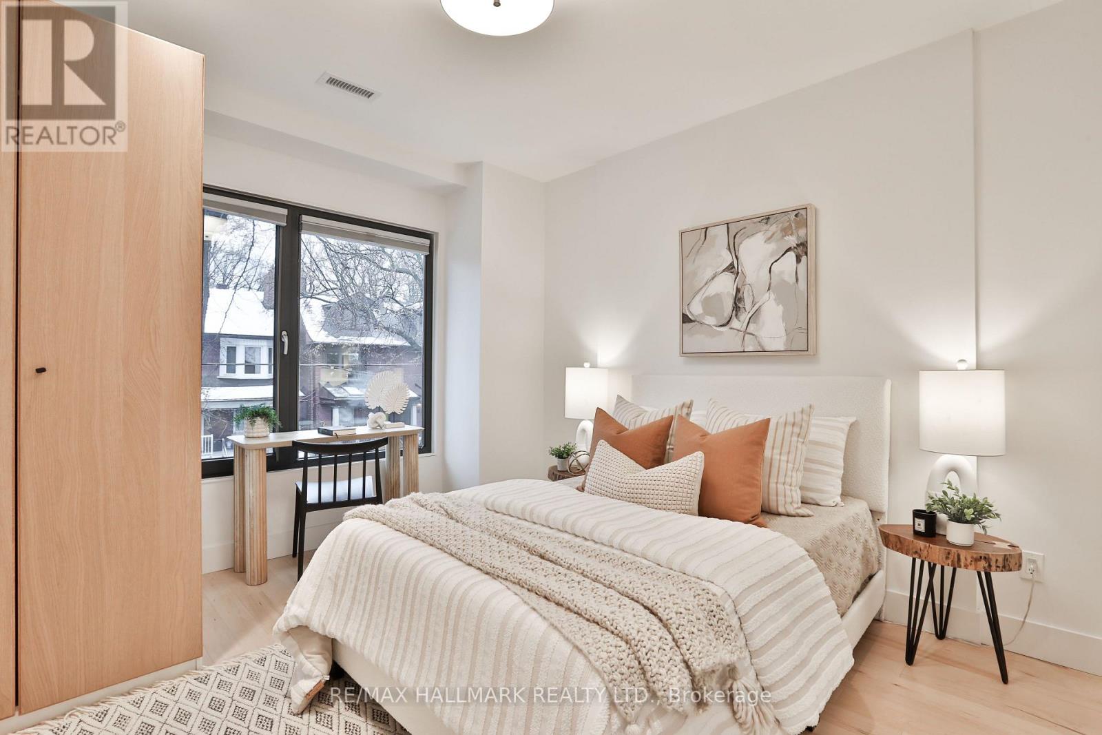 35 Palmerston Gardens, Toronto, Ontario  M6G 1V8 - Photo 25 - C12686528