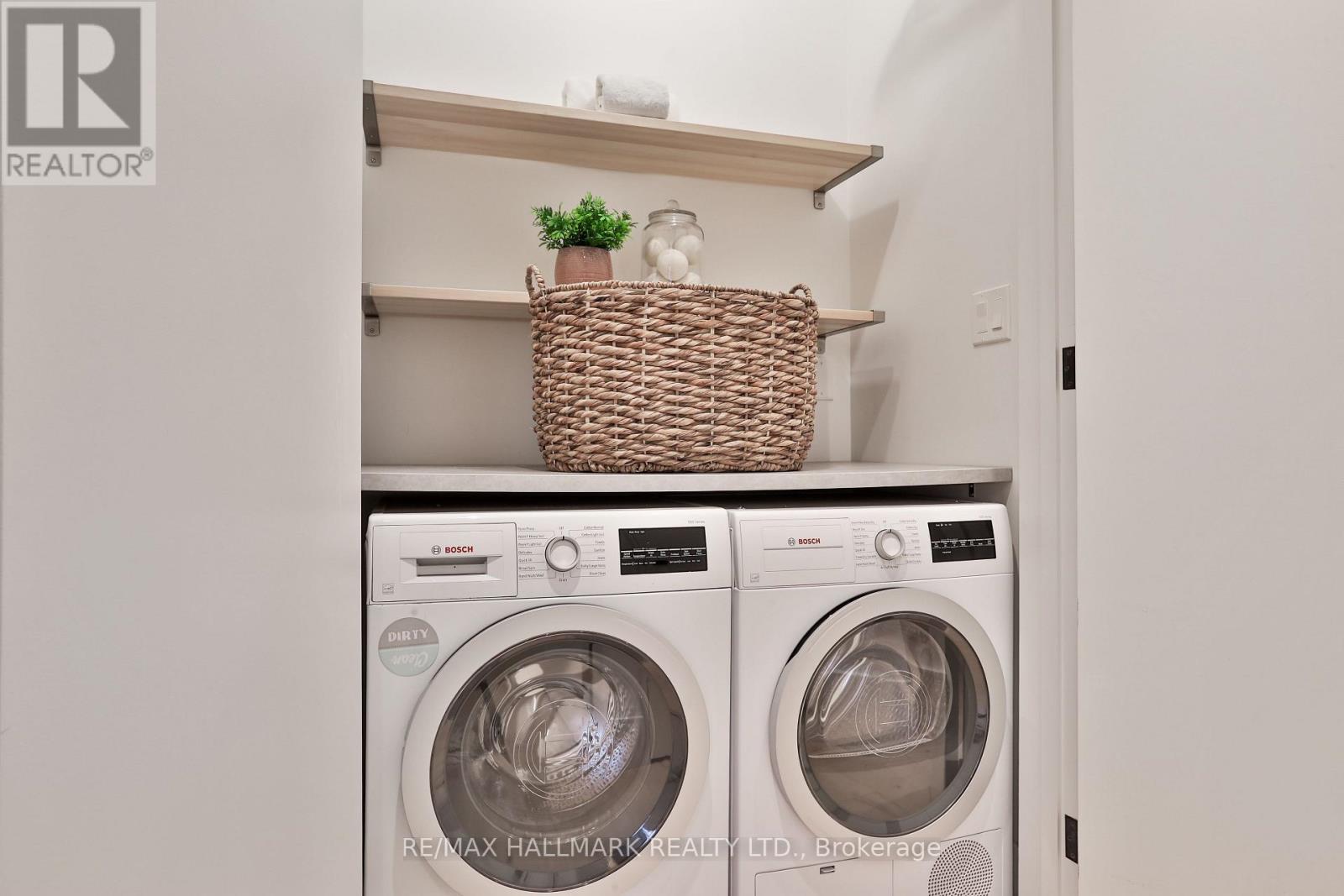 35 Palmerston Gardens, Toronto, Ontario  M6G 1V8 - Photo 31 - C12686528