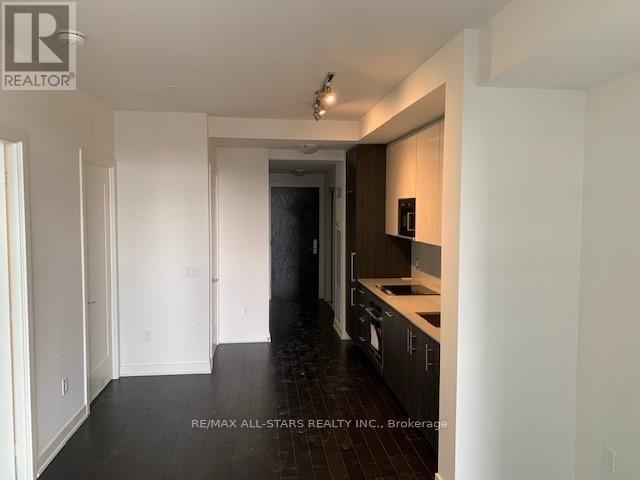 2302 - 330 Richmond Street W, Toronto, Ontario  M5V 1X2 - Photo 12 - C12686534