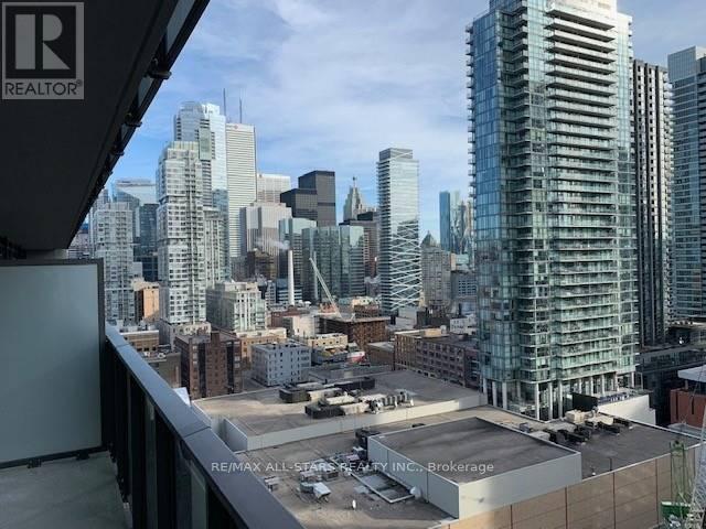 2302 - 330 Richmond Street W, Toronto, Ontario  M5V 1X2 - Photo 16 - C12686534