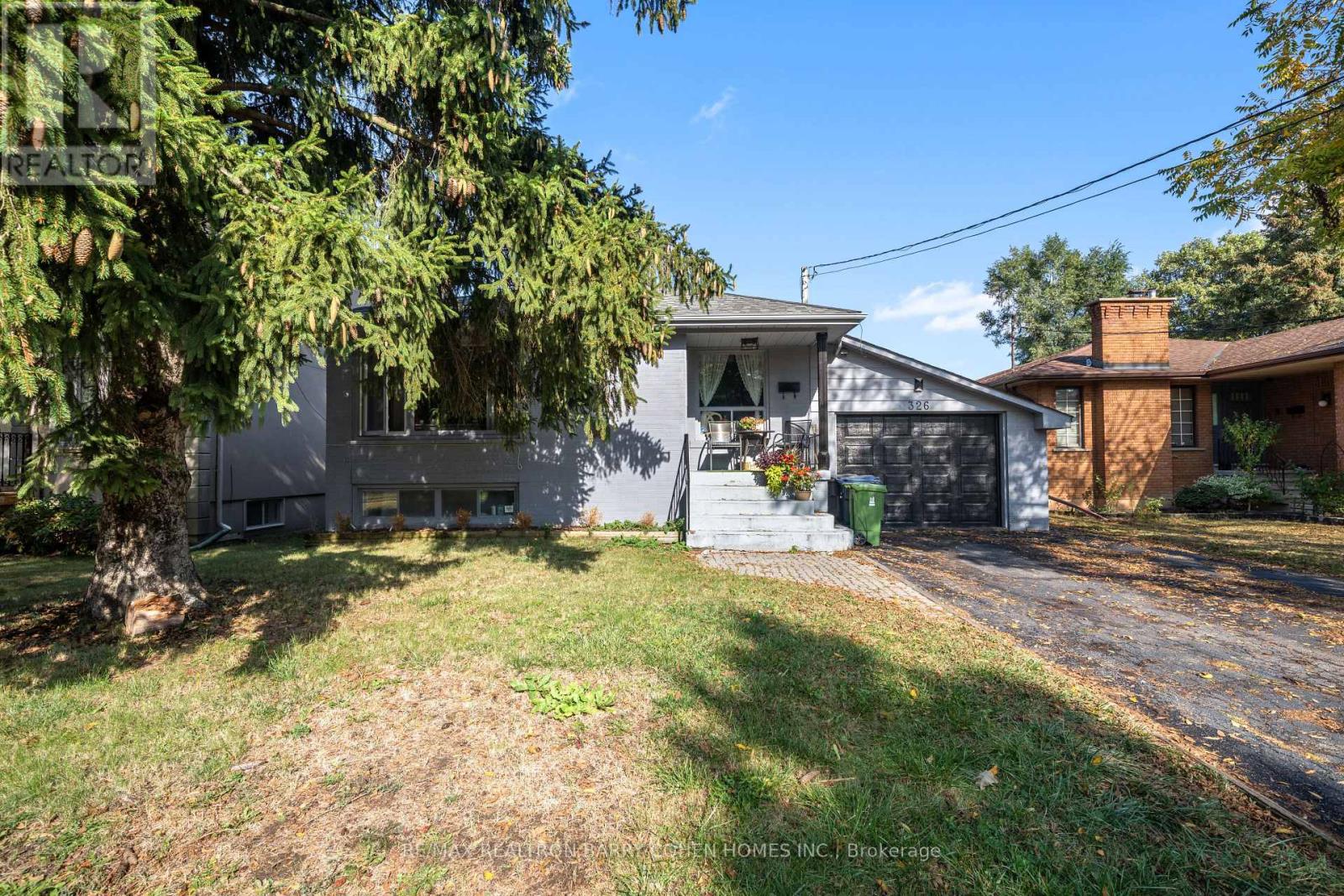 Lower F - 326 Connaught Avenue, Toronto, Ontario  M2R 2L9 - Photo 1 - C12686550