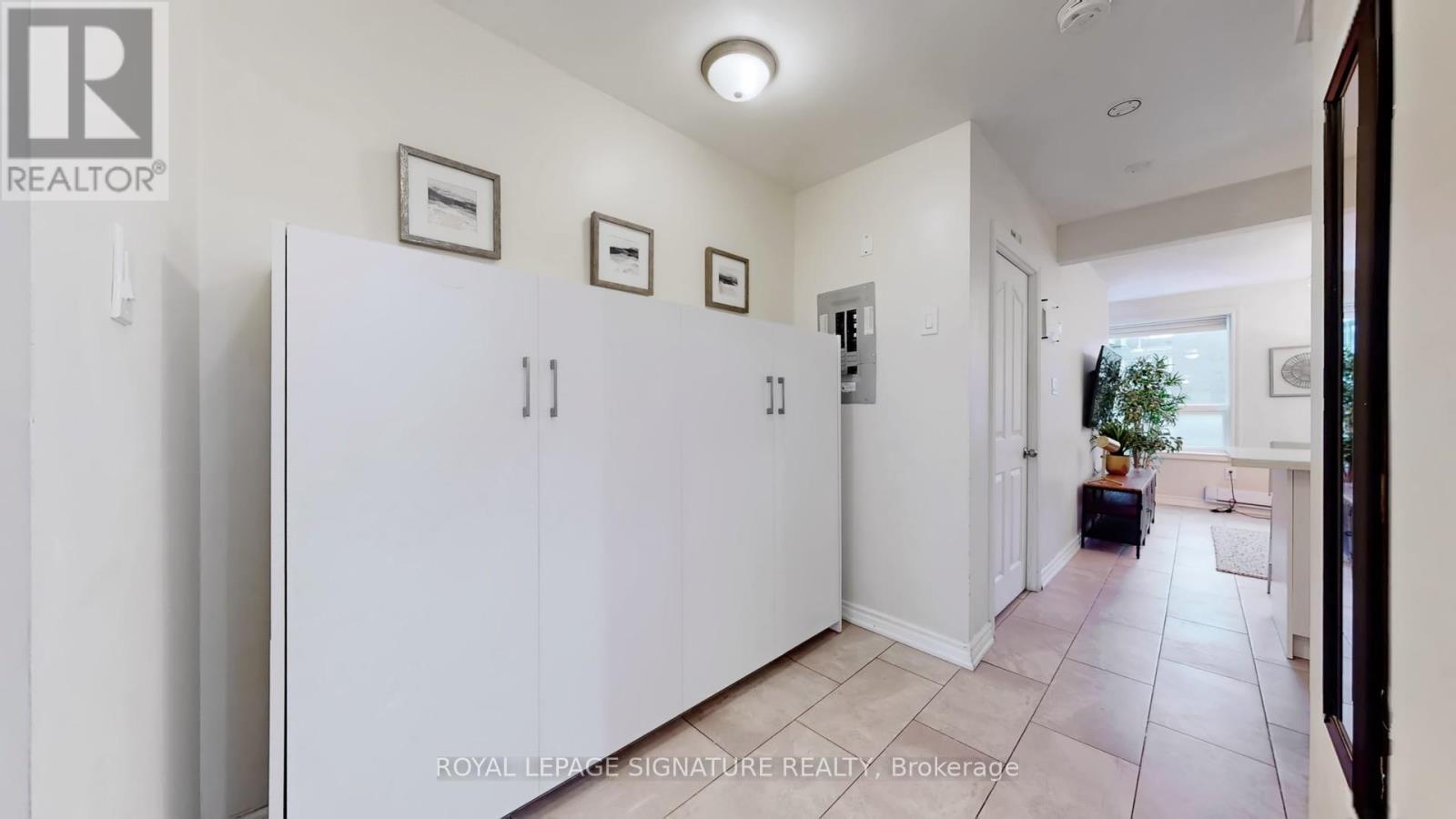 B - 61 Cameron Street, Toronto, Ontario  M5T 2H1 - Photo 19 - C12686570