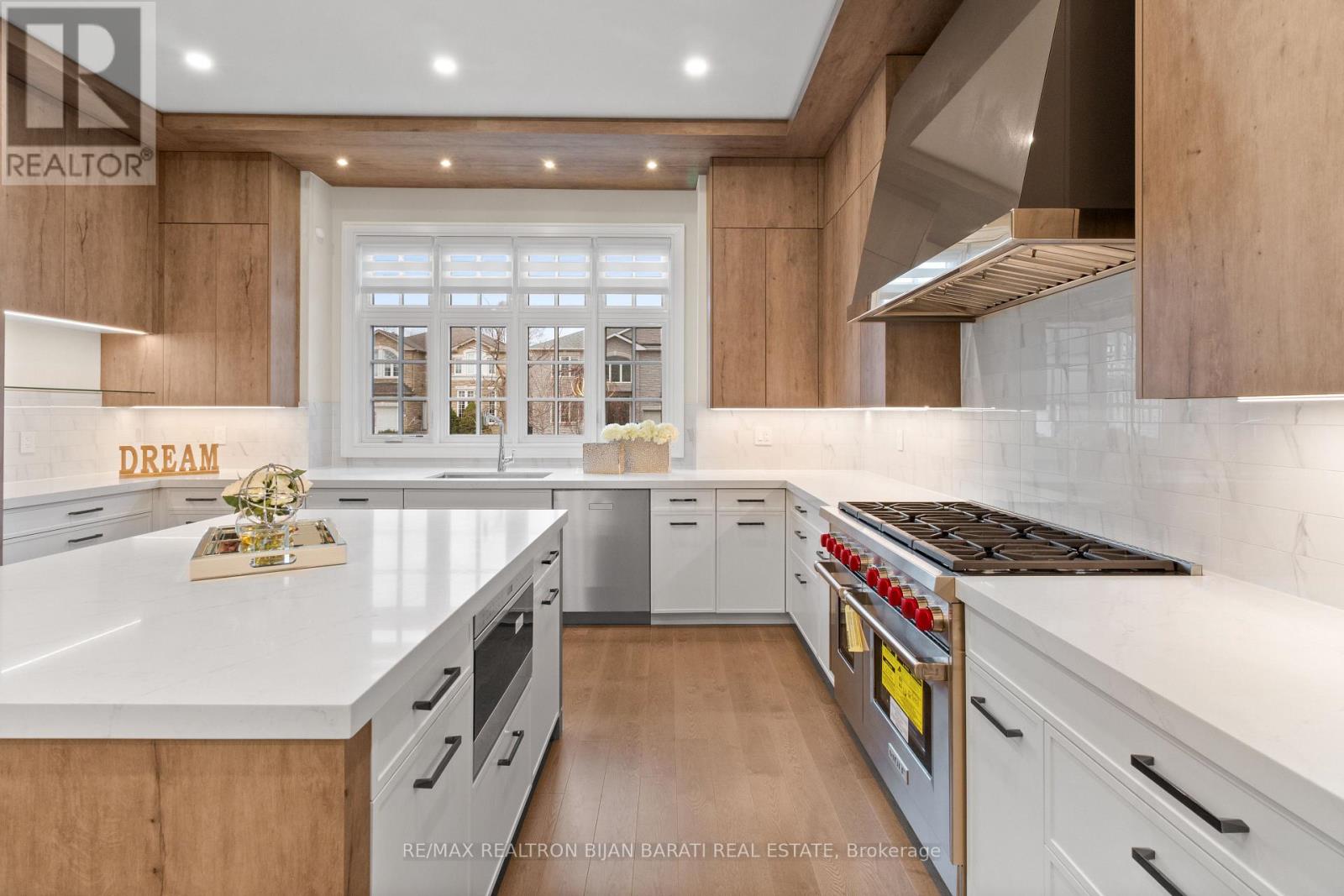 29 Ballyconnor Court, Toronto, Ontario  M2M 4C6 - Photo 14 - C12686590