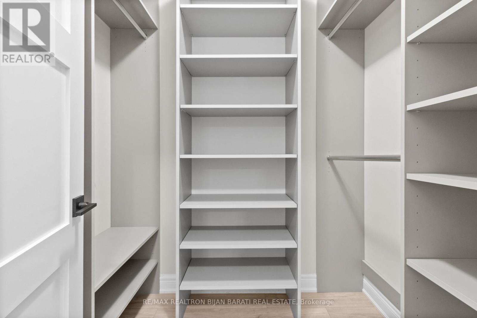 29 Ballyconnor Court, Toronto, Ontario  M2M 4C6 - Photo 42 - C12686590