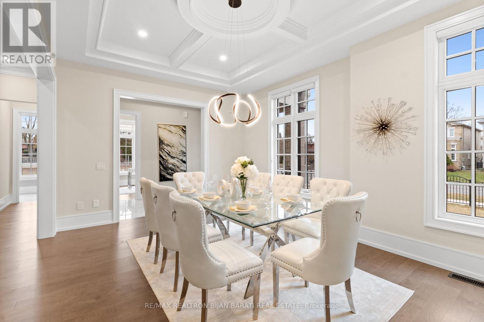 29 Ballyconnor Court, Toronto, Ontario  M2M 4C6 - Photo 5 - C12686590