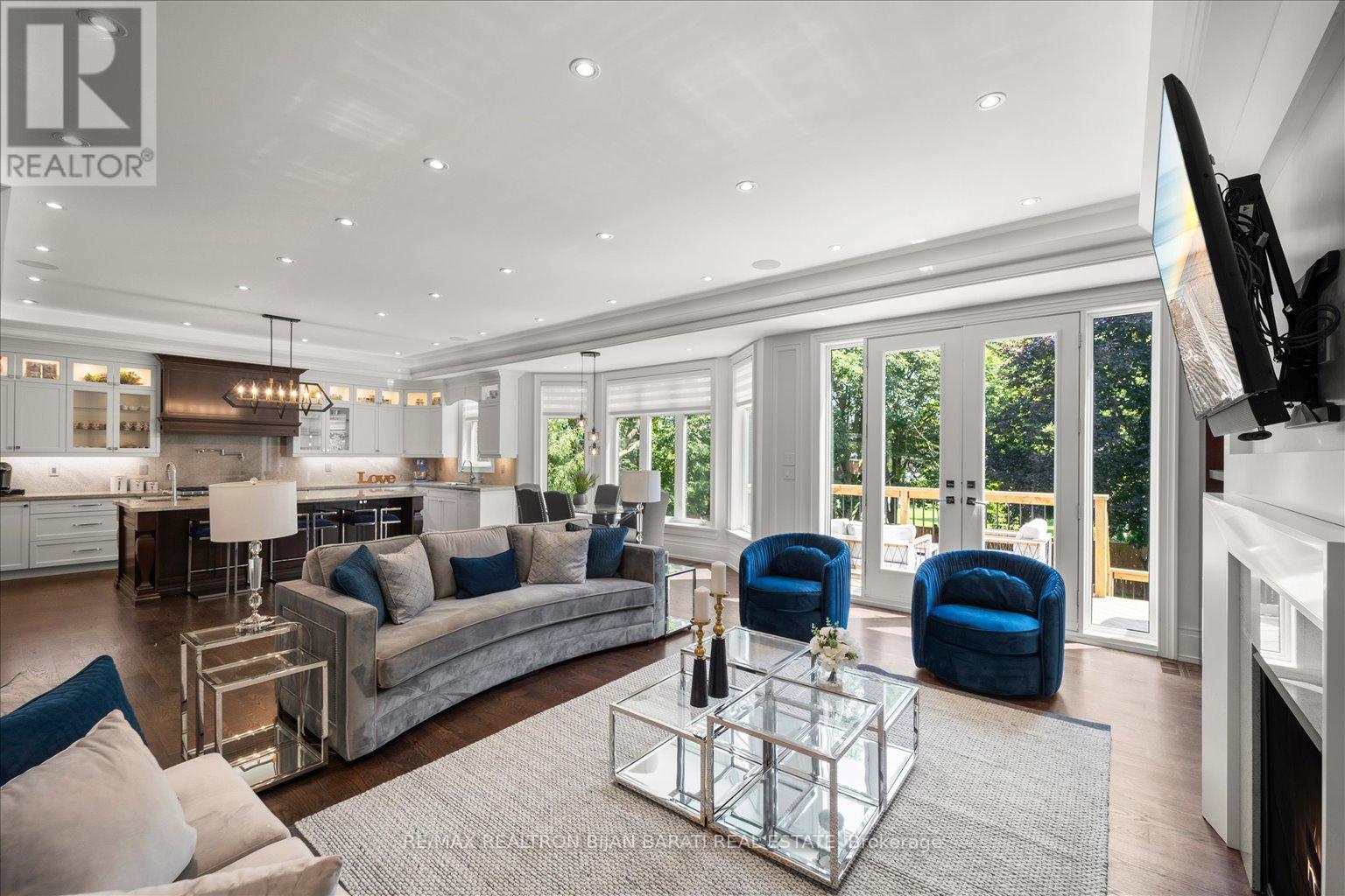 185 Maxome Avenue, Toronto, Ontario  M2M 3L1 - Photo 22 - C12686638