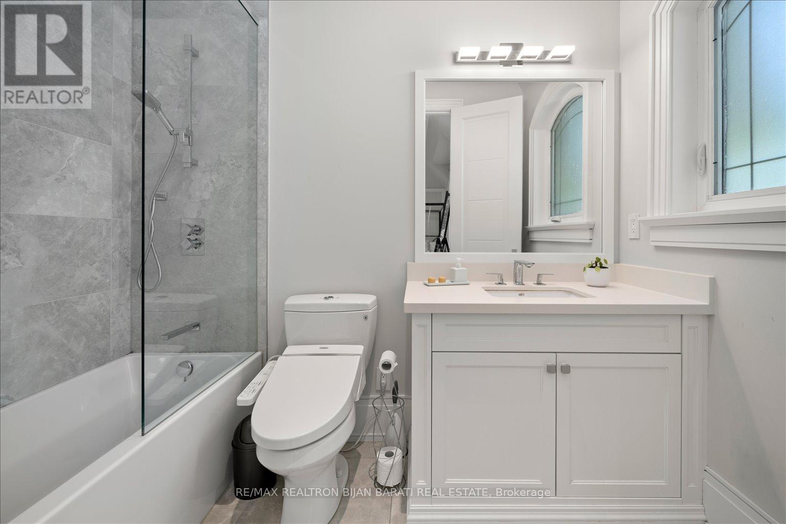 185 Maxome Avenue, Toronto, Ontario  M2M 3L1 - Photo 33 - C12686638