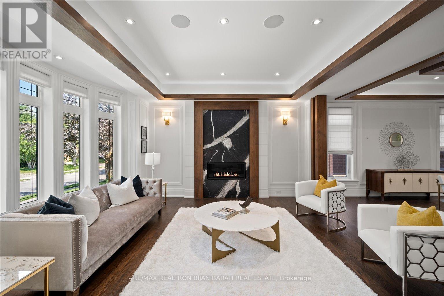 185 Maxome Avenue, Toronto, Ontario  M2M 3L1 - Photo 6 - C12686638