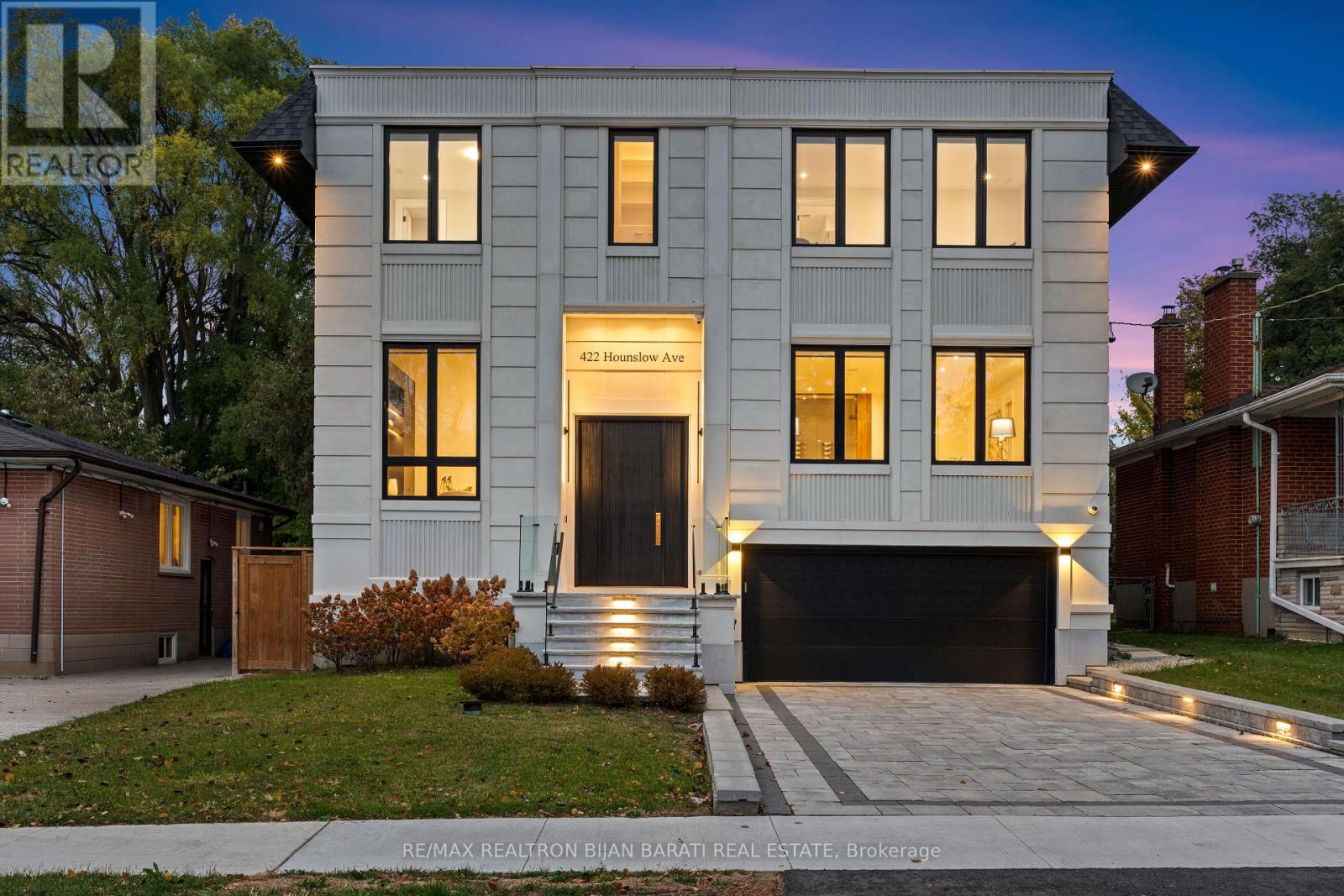 422 Hounslow Avenue, Toronto, Ontario  M2R 1H6 - Photo 2 - C12686726