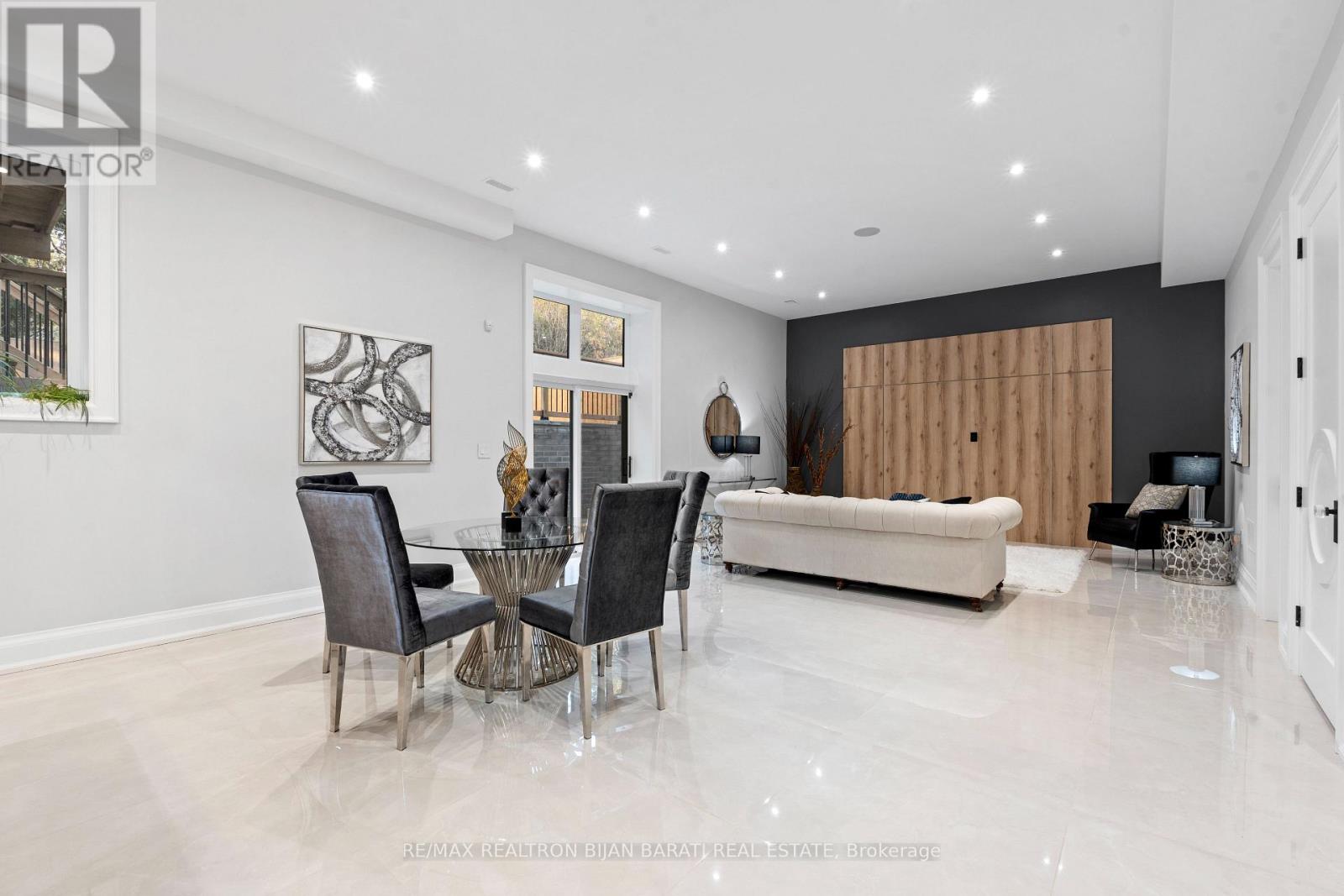 422 Hounslow Avenue, Toronto, Ontario  M2R 1H6 - Photo 47 - C12686726