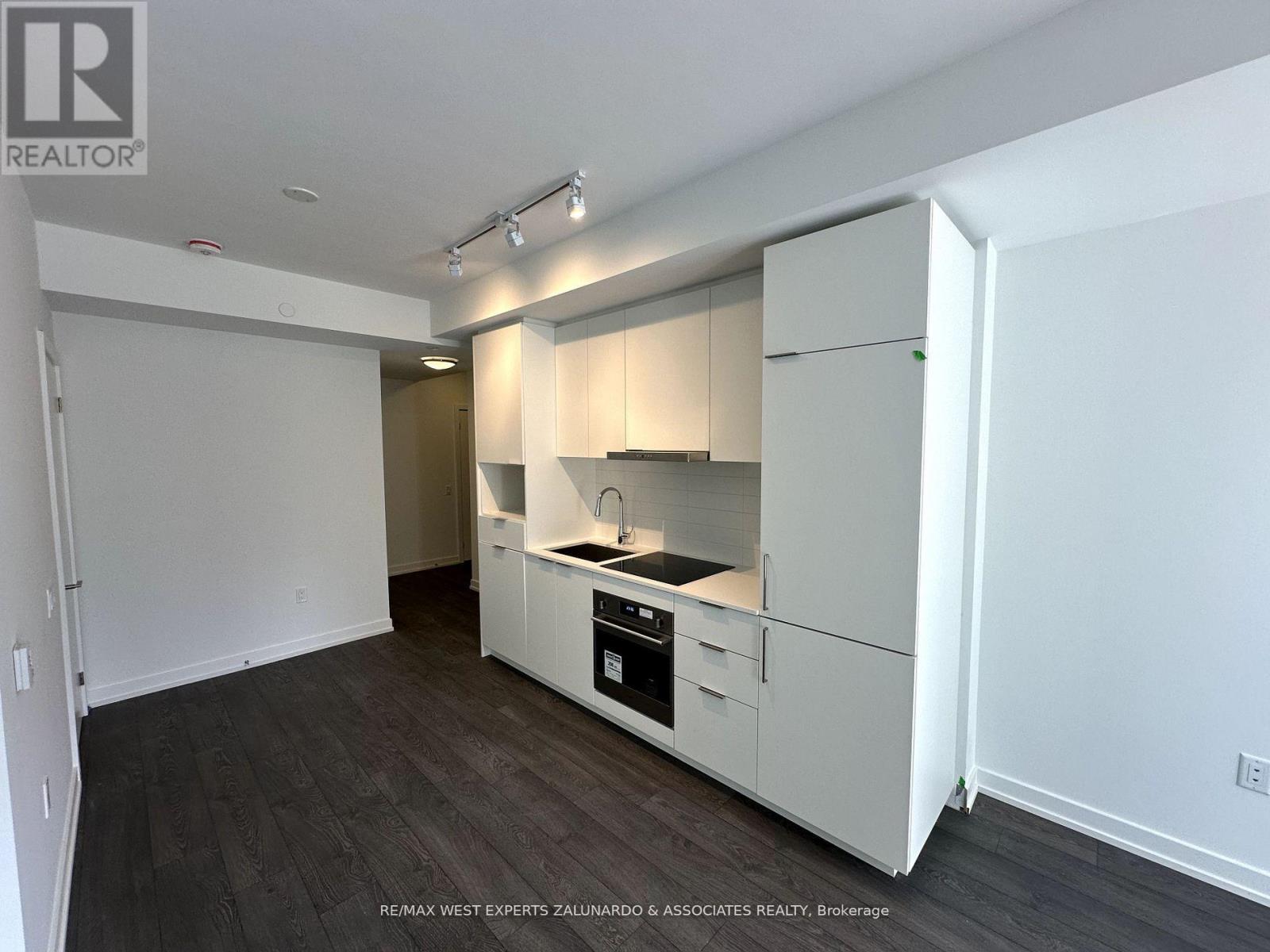 620 - 8 Olympic Garden Drive, Toronto, Ontario  M2M 0B9 - Photo 7 - C12686732