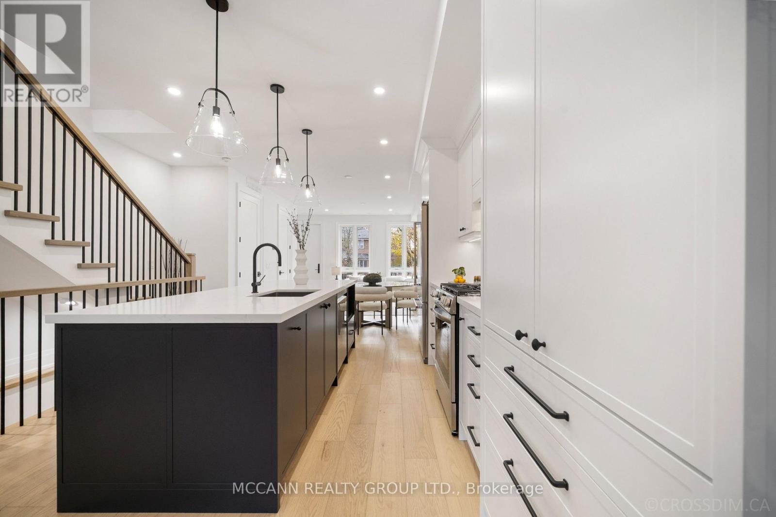 72 Woburn Avenue, Toronto, Ontario  M5M 1K6 - Photo 11 - C12686802